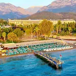 Crystal De Luxe Comfort Collection Resort Kemer