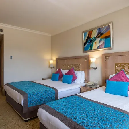 Resort Crystal De Luxe & 5*