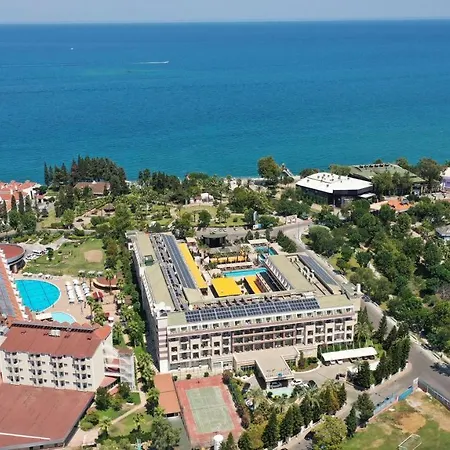 Crystal De Luxe Comfort Collection 5*