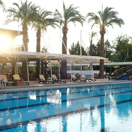 Rezort Crystal De Luxe & Kemer