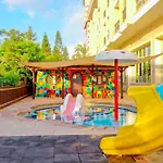 Crystal De Luxe Comfort Collection Resort