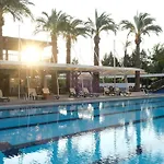 Θέρετρο Crystal De Luxe Comfort Collection 5*