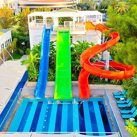 Crystal De Luxe Comfort Collection リゾート