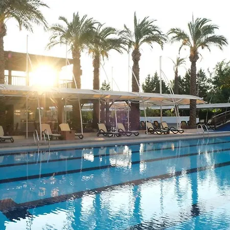 Resort Crystal De Luxe Comfort Collection 5*