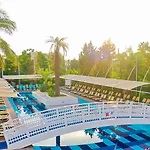 Crystal De Luxe Comfort Collection Resort 5*